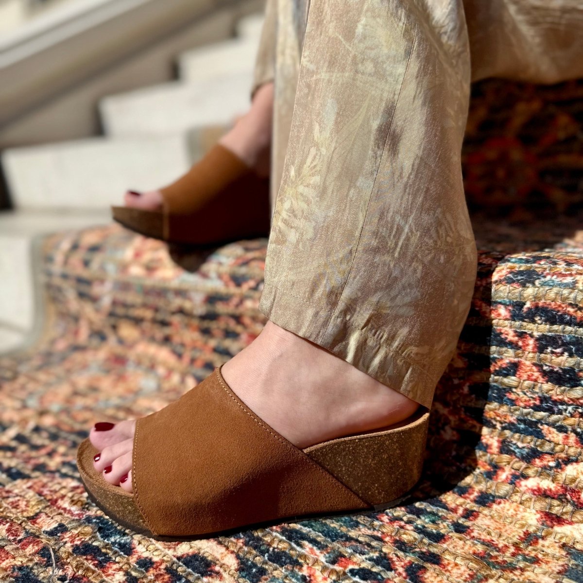 Alex – Women’s Suede Wedge Mules with Comfort Sole - 39 - Uni Noir
