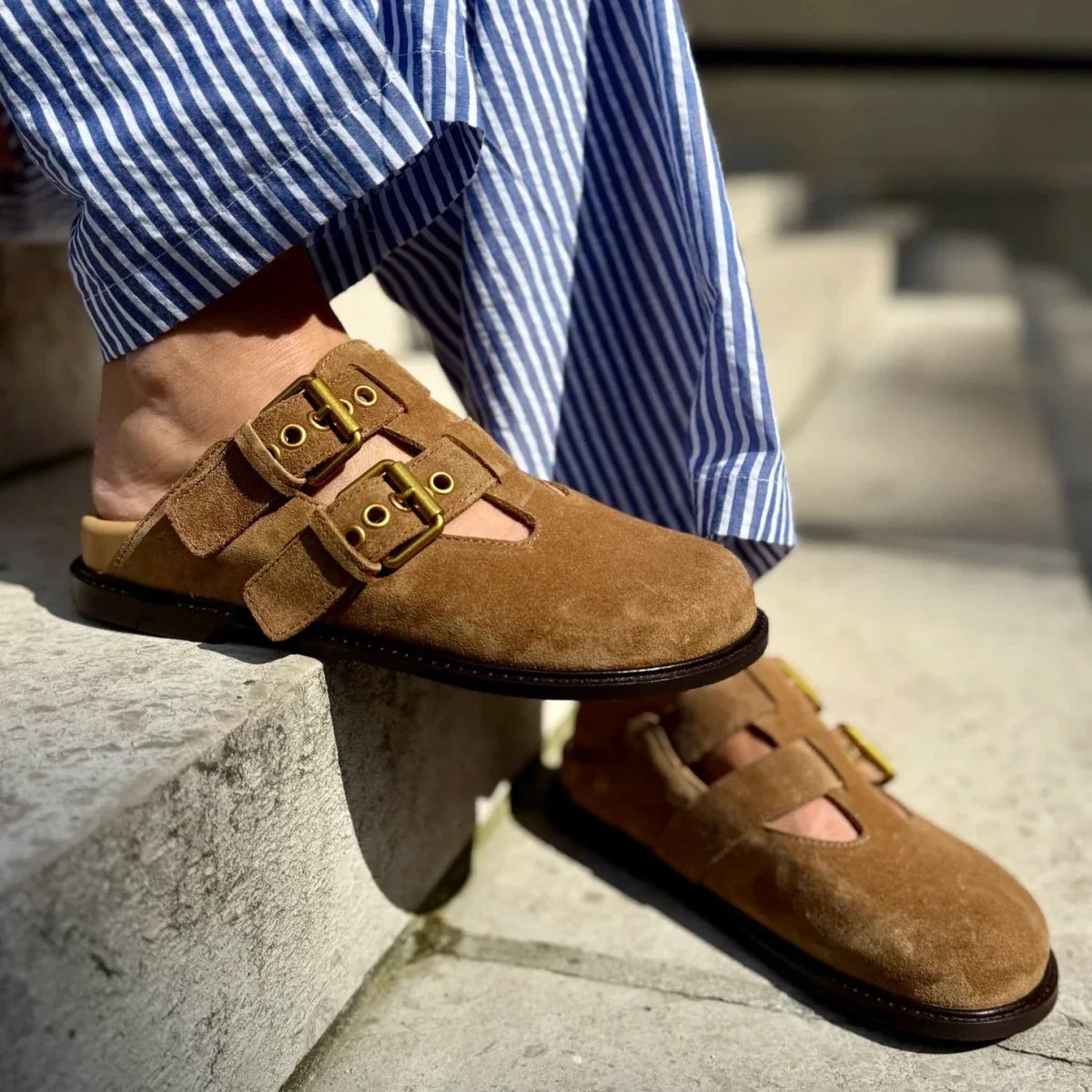 Ora – Women’s Suede Comfort Clogs - 36 - Camel