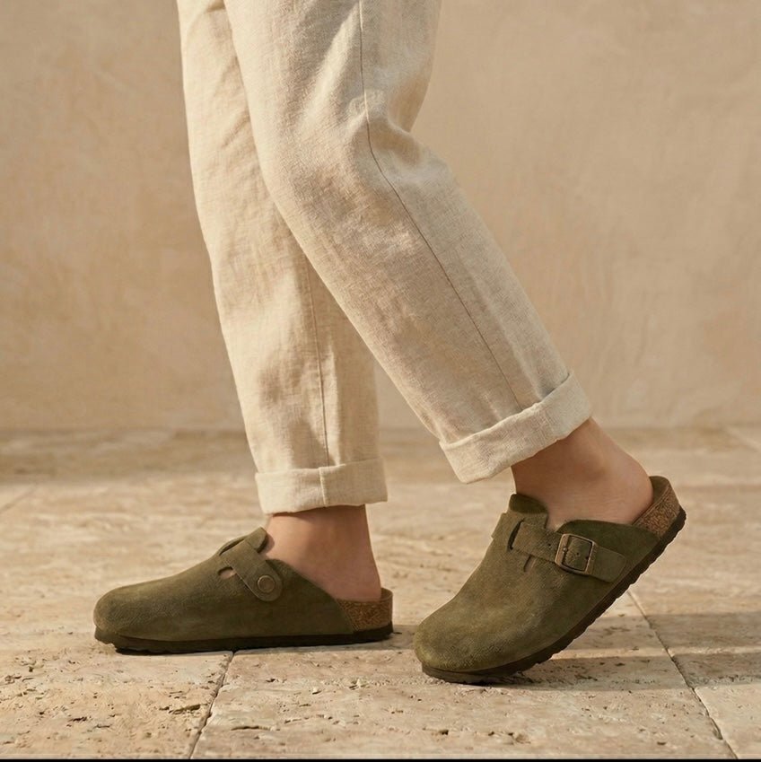 Solal Kids – Unisex Suede Comfort Clogs, Sizes 28–35 - 29 - S . choco